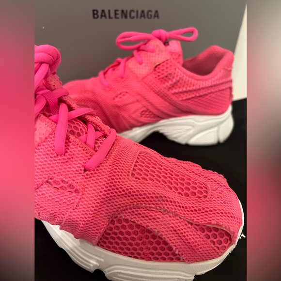 Balenciaga Phantom Monocolor Mesh Trainer Sneakers In Pink Fluo White - Picture 10 of 14